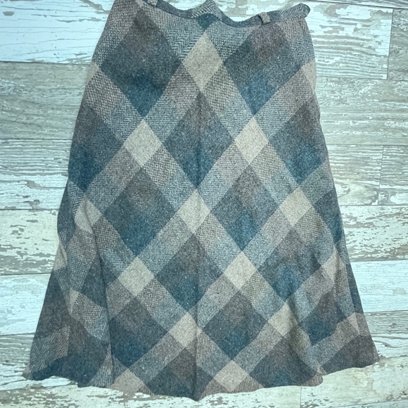 ILGWU Vintage Brown Plaid Woven Skirt - Picture 6 of 8